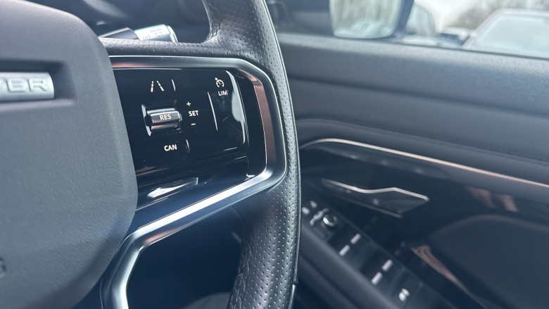 Land Rover Range Rover Evoque 1.5 P300e R-Dynamic SE 5dr Auto Hatchback